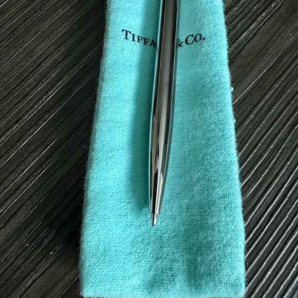 Tiffany & Co. Exquisite Elsa Peretti Ballpoint Pen NWOT - Picture 6 of 14